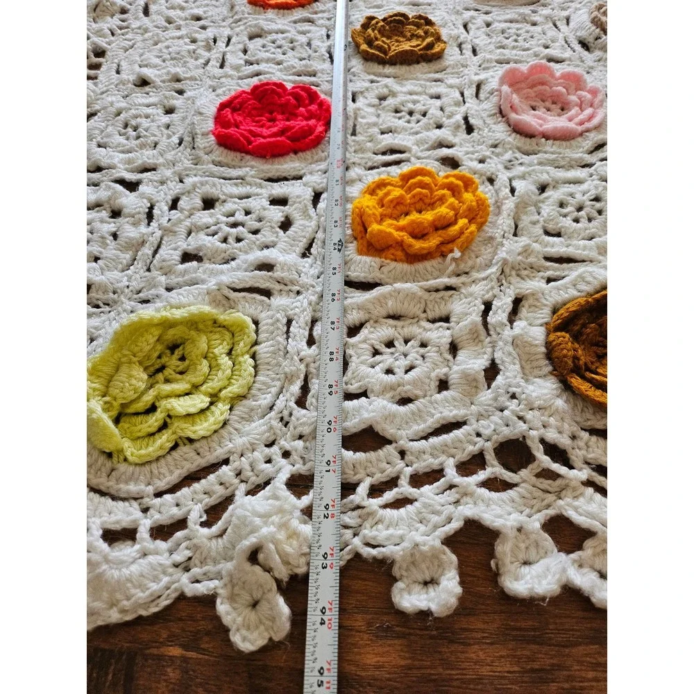 Vintage Handmade Crochet 3D Rose Flower Blanket White Multi Cottagecore 82x64 - Picture 9 of 9